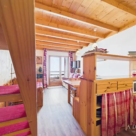 Montvalezan-la Rosière, 3 Pièces, 6 Personnes - Fr-1-398-533 *